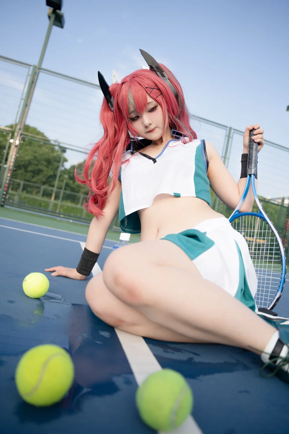 Mercurius_i_露_No_004_碧蓝航线_布莱默顿_炙热的网球练习_20P_270MB tg@simisebaisi 【丝足阁】015.webp